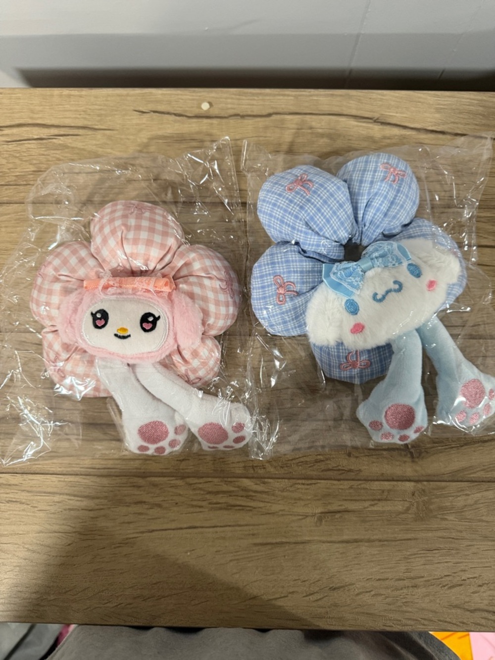 Cute Plush My Melody, Cinnamoroll Hair Bows - Pink and Blue